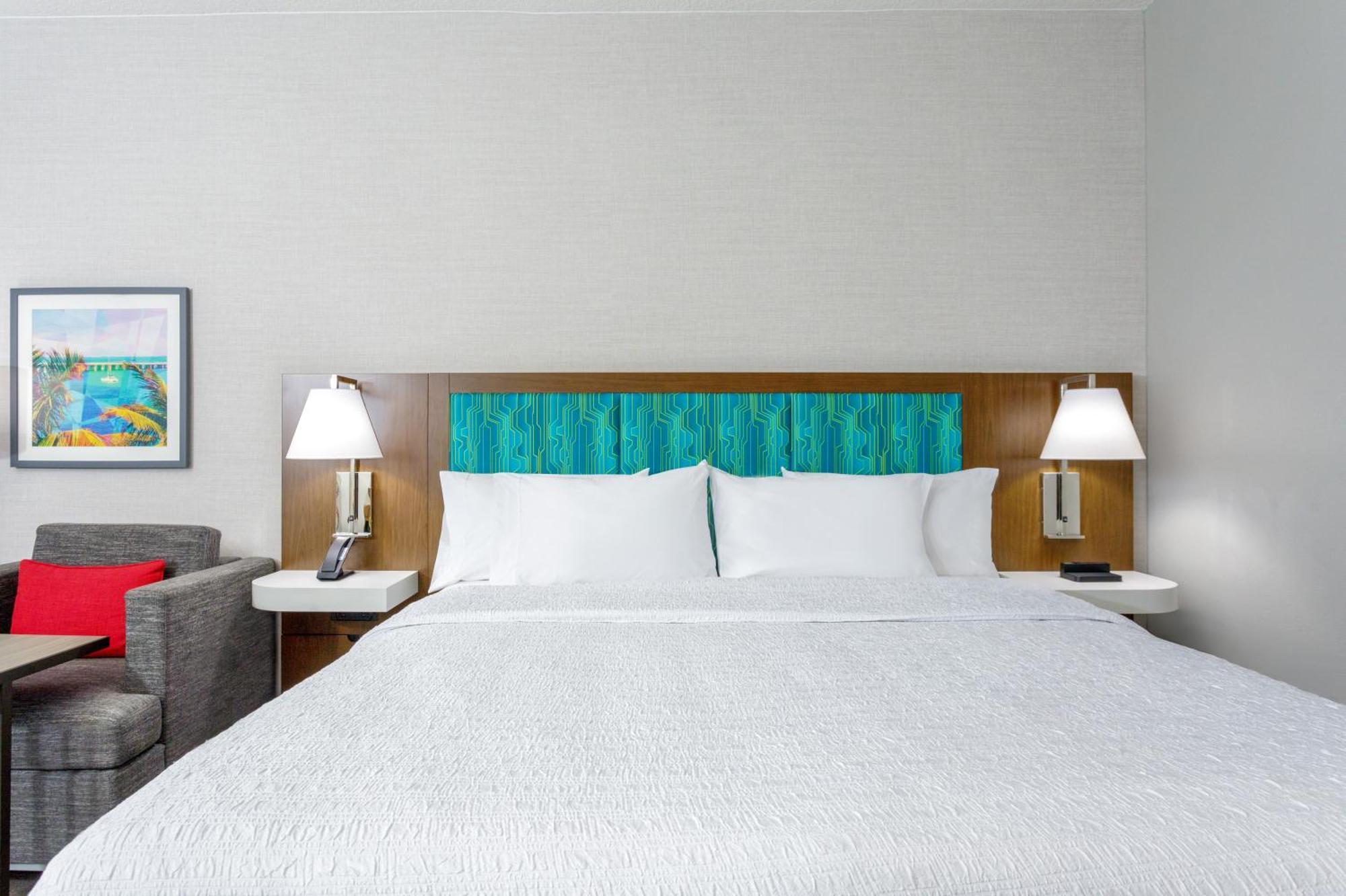Hampton By Hilton Orlando Hotel 3*